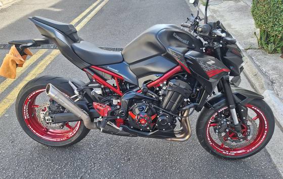 KAWASAKI Z900 